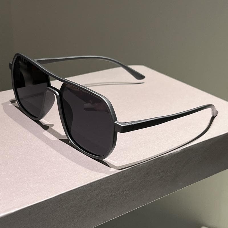 Trendy Vintage Double Bridge Sunglasses Irregular Rim Design Mirror Shades for Men Women Fashion Eyewear