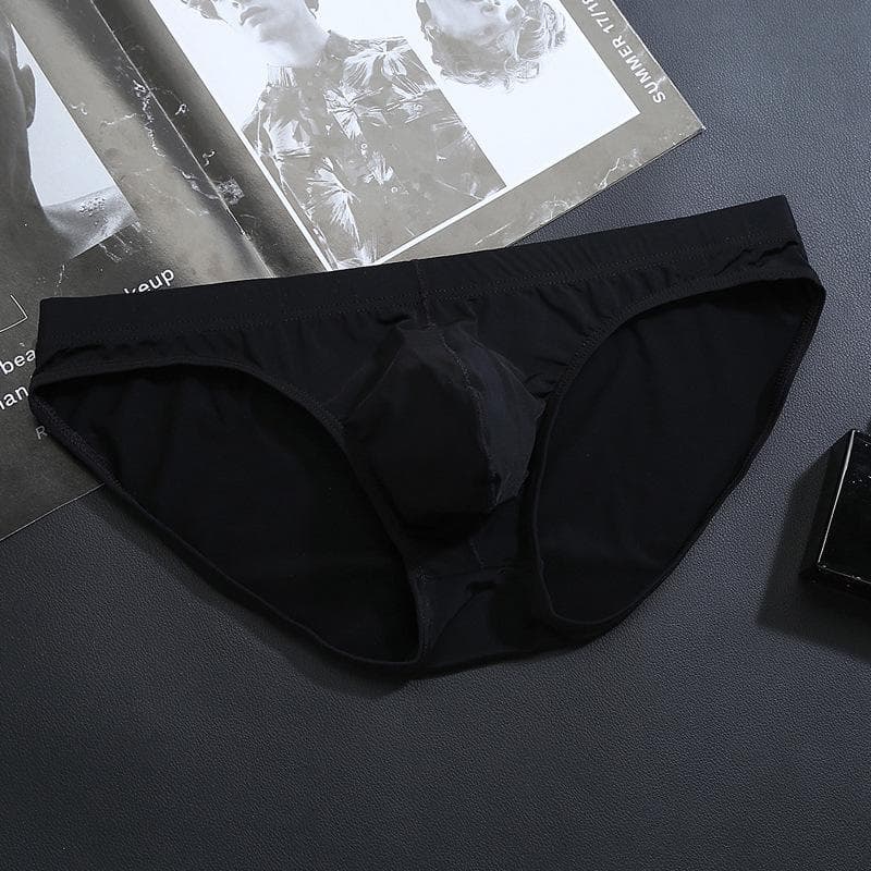 1Pcs Men Panties Ice Silk Boxers Seamless Underwear Man Ultra-thin Breathable Male Underpants Boxershorts 4XL black