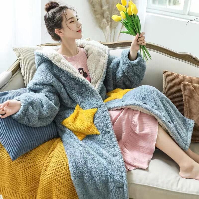 Winter Thick Coral Fleece Sleepwear Robe Winter Women Hooded Nightgown Kimono Bath Gown Loose Flannel Long Nightdress Home Wear XL