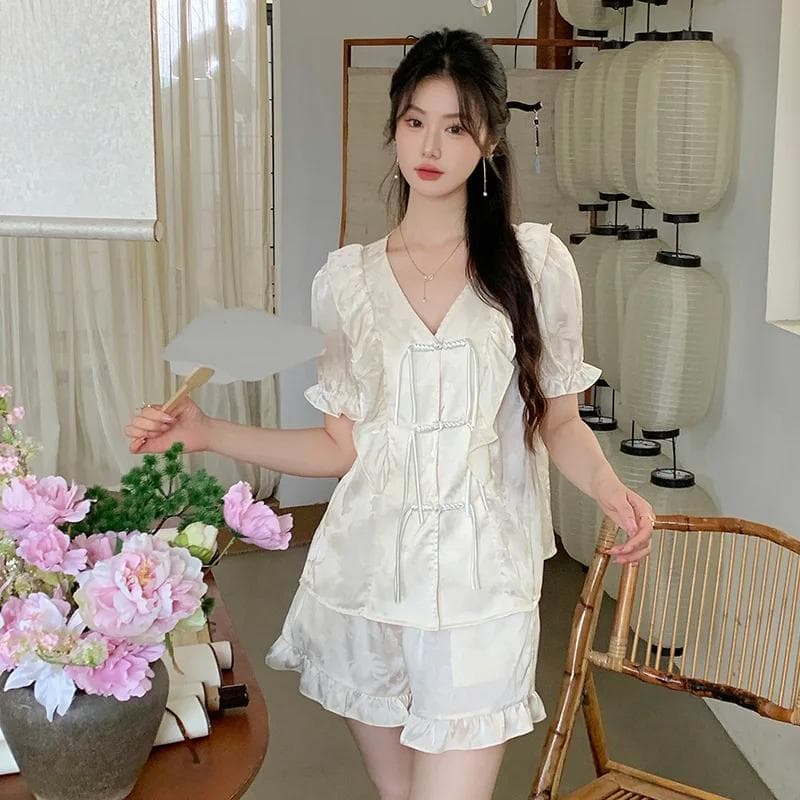Pajamas Women's Summer New Ice Silk Short-sleeved Shorts Two-piece Suit New Chinese Antique Home Clothes XL white