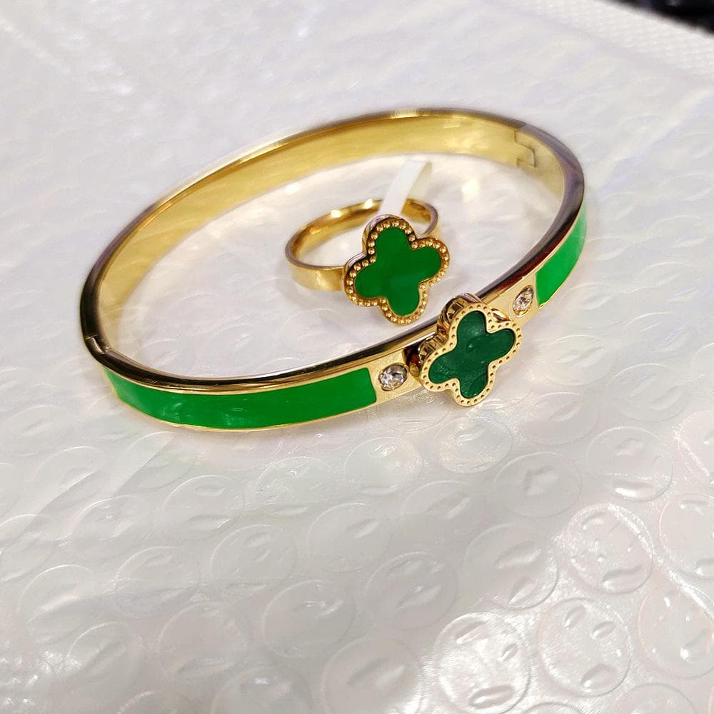 Four-Leaf Clover Bracelet & Ring Set: Titanium Steel, Oil Drip Diamond, Available in Black, White, Red, & Green