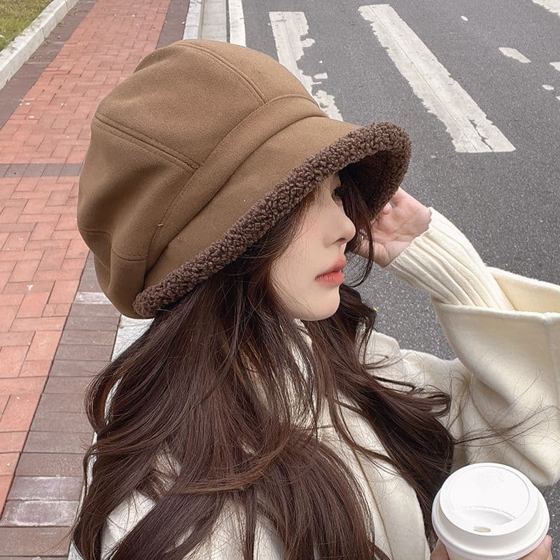 Autumn and Winter Fisherman's Hat with Fleece for Cold Protection Ear Protection Basin Hat Casual Lamb Wool Octagonal Beret average size (54-57cm)