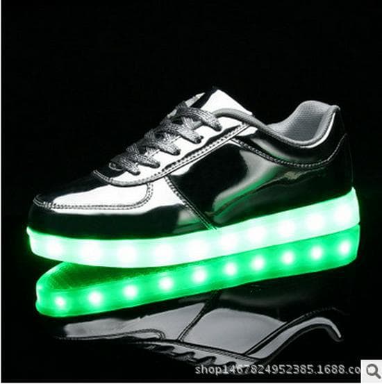 Colorful LED Light-Up Low-Top Sneakers - Casual Korean Style for Men’s Dance and Sports 45 silver