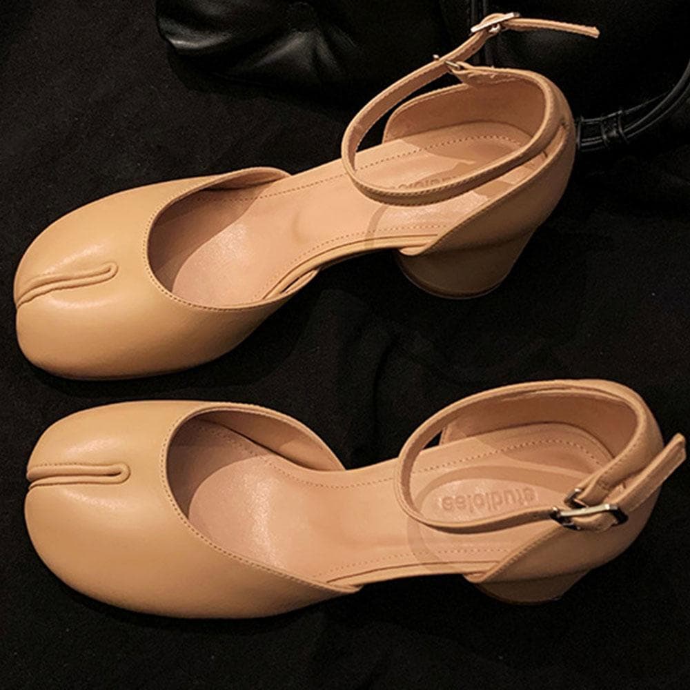 Split Toe Mary Janes Shoes For Women Square heel Tabi Shoes Loafer Spring Summer Soft Leather Women Pumps Shoes 35