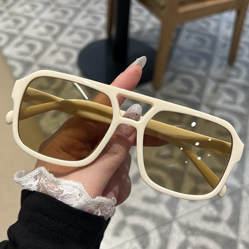 Retro Double Bridges Women Sunglasses Fashion Square Small Frame Gradient Sun Glasses Men Classic Black Eyewear 1PC