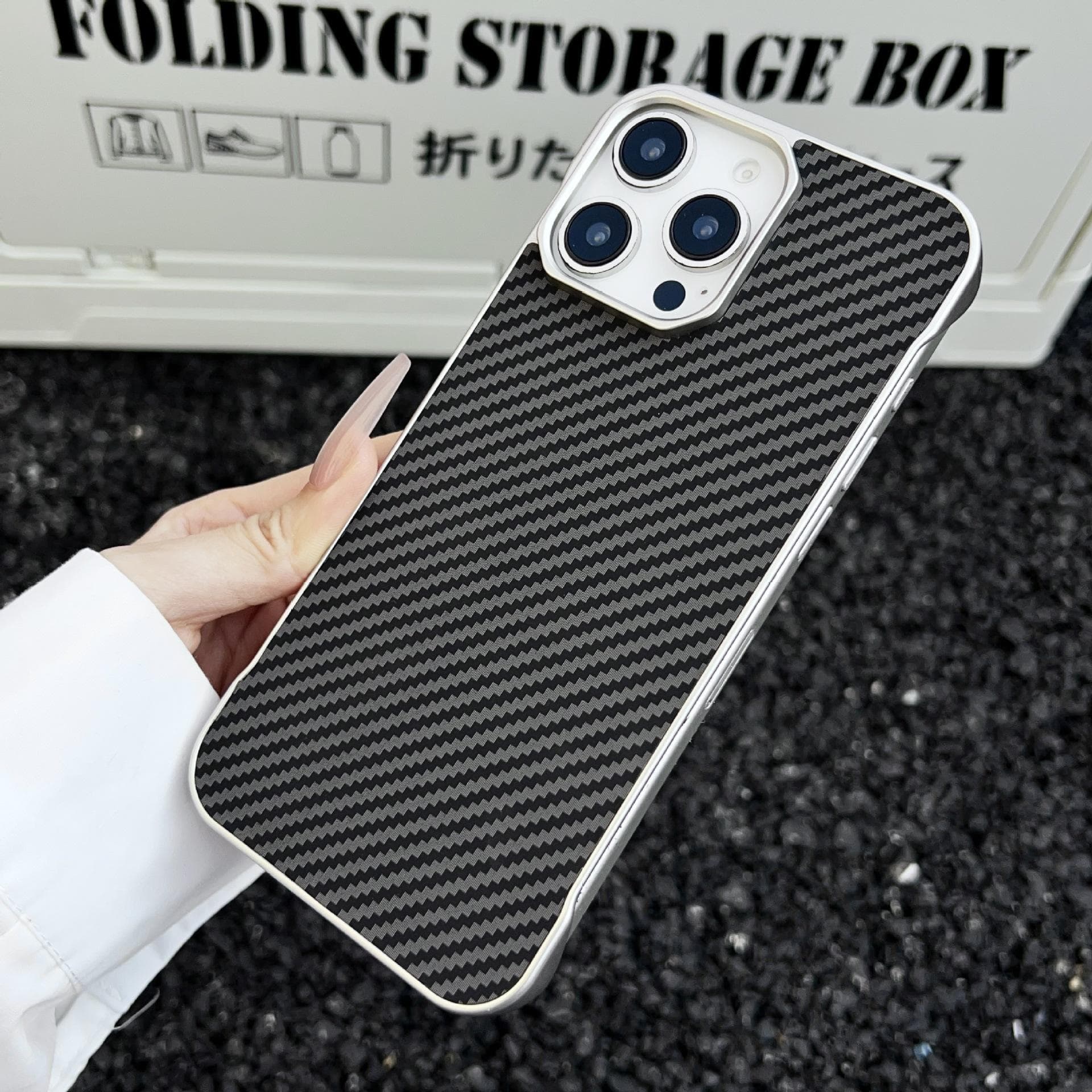 Suitable for IPhone16 Borderless Carbon Fiber Phone Case, Apple 15proMax High-end Feel Anti-drop 14 Protective Case iPhone13proMax black