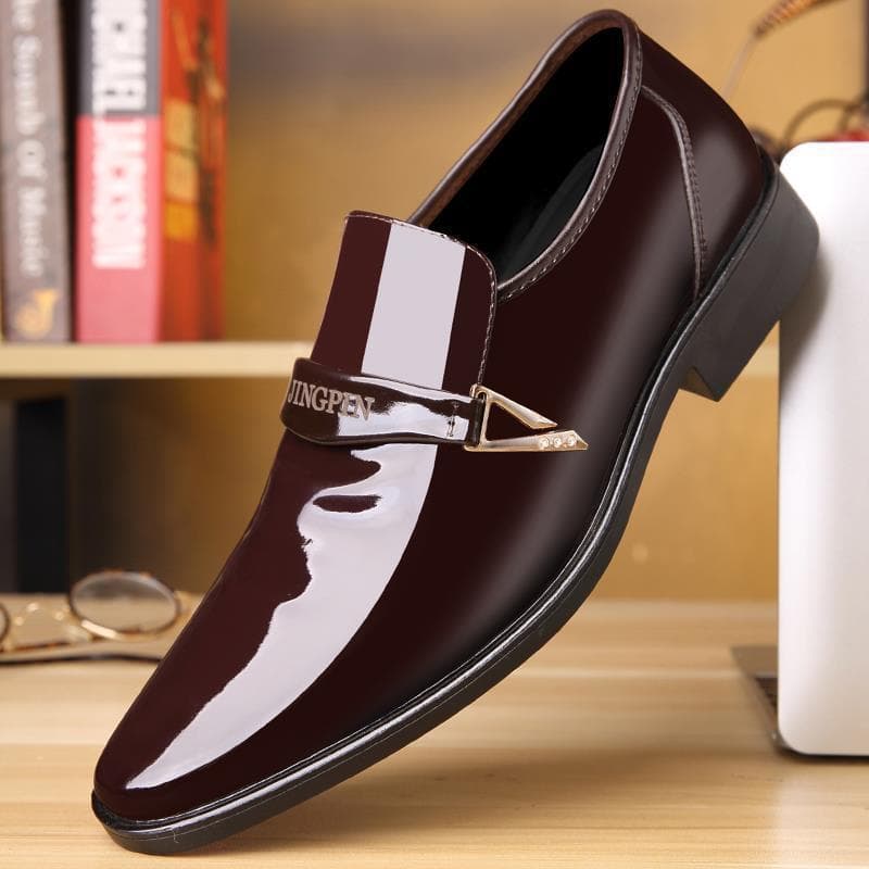 Summer New Men's Leather Shoes Korean Fashion All-match Shiny Patent Leather Pointed Casual Shoes Business Men's Shoes 44