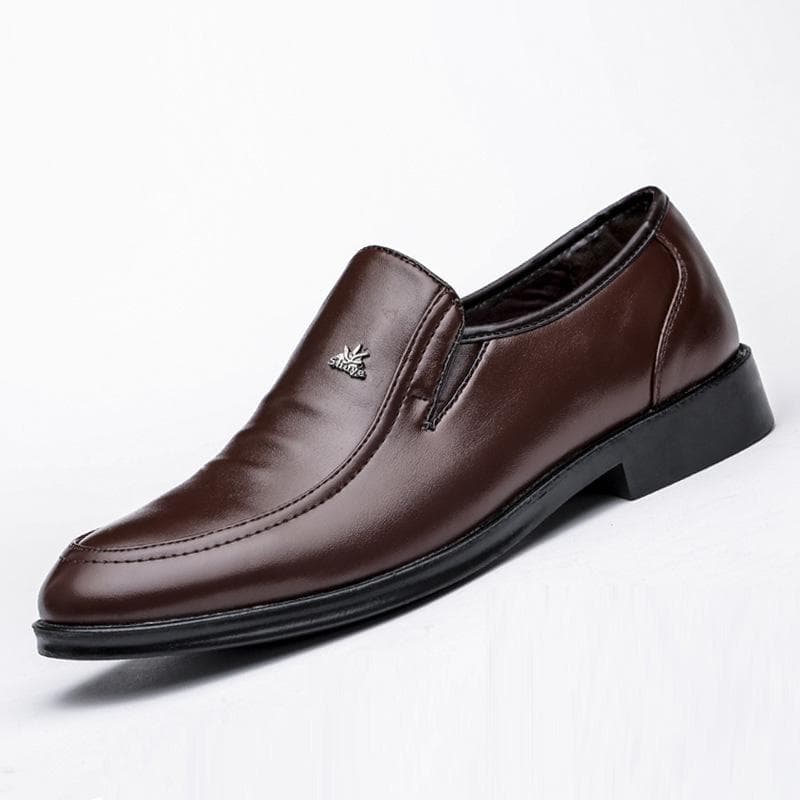 Spring New Leather Shoes Men's Business Formal Wear Men's Shoes Casual Set of Feet Middle-aged and Elderly Dad Shoes 44 brown