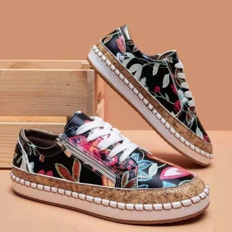 Color Blocking Printed Lace Up Flat Sole Single Shoes for Women's Shallow Mouth Casual Parrot Board Shoes 43
