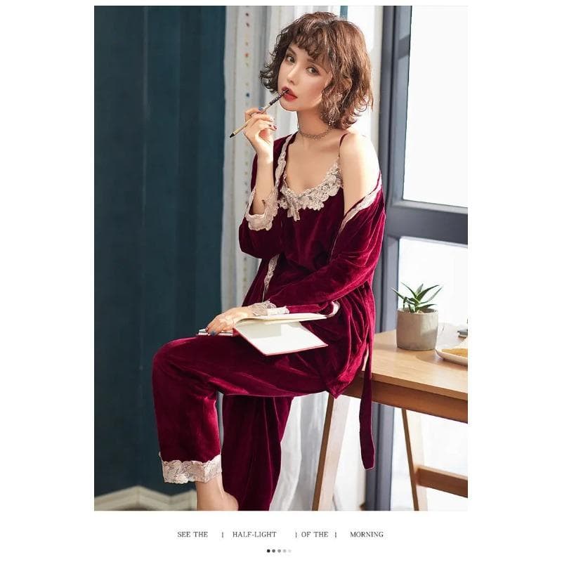 Pajamas Women's Autumn Winter Sexy Sling Gold Velvet Long-Sleeved Ladies Nightgown Suit Large Size Home Wear Three-piece Set 2XL