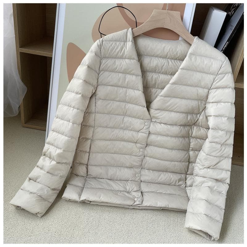 New Light and Thin Down Jackets In Autumn and Winter, Women's Short Warm Liner, Slim Fit, and Wear A Large-size Coat. XL