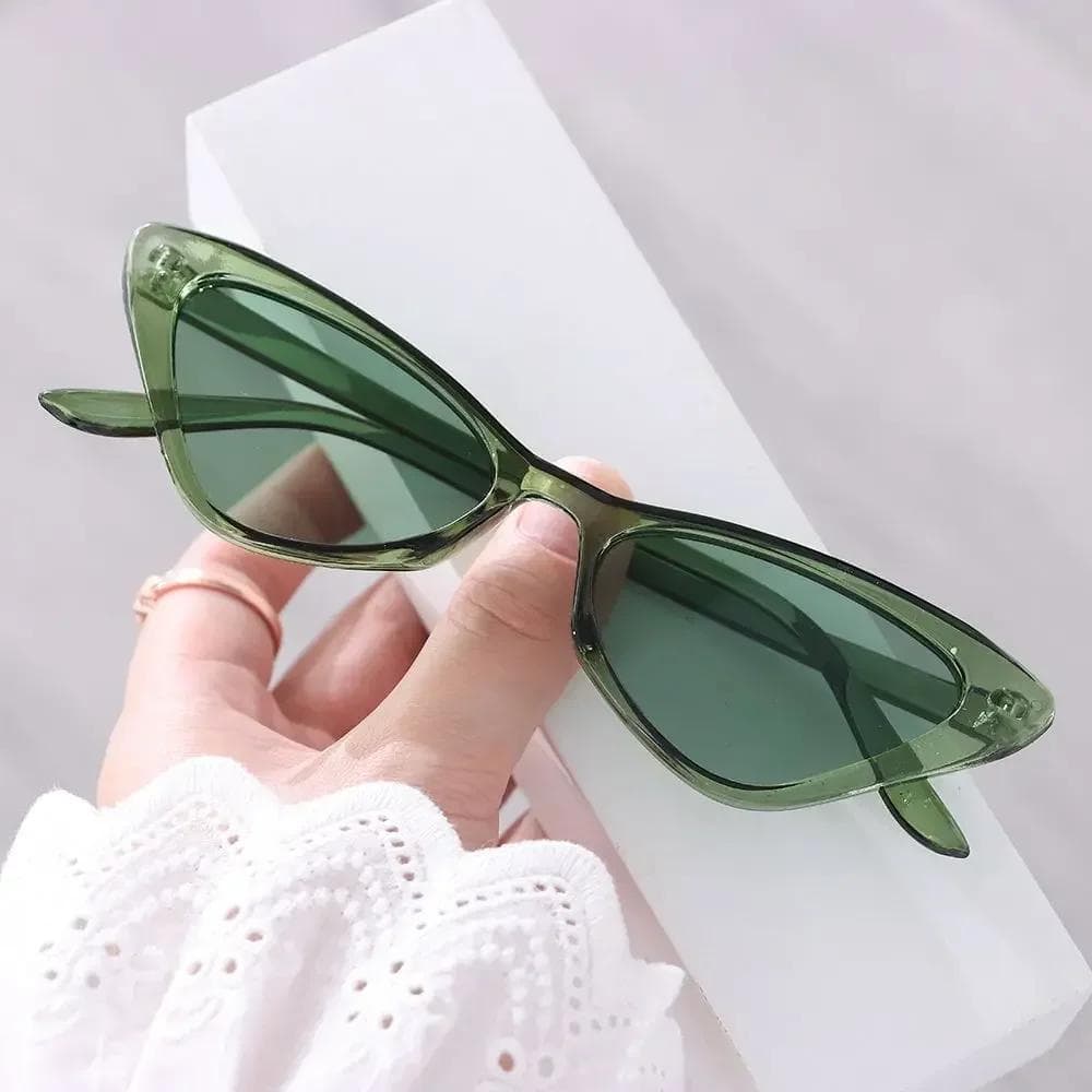 Fashionable Retro Cat Eye Sunglasses UV400 Protection Small Frame for Street Photography Outdoor Travel Beach Shades AS PICTURE