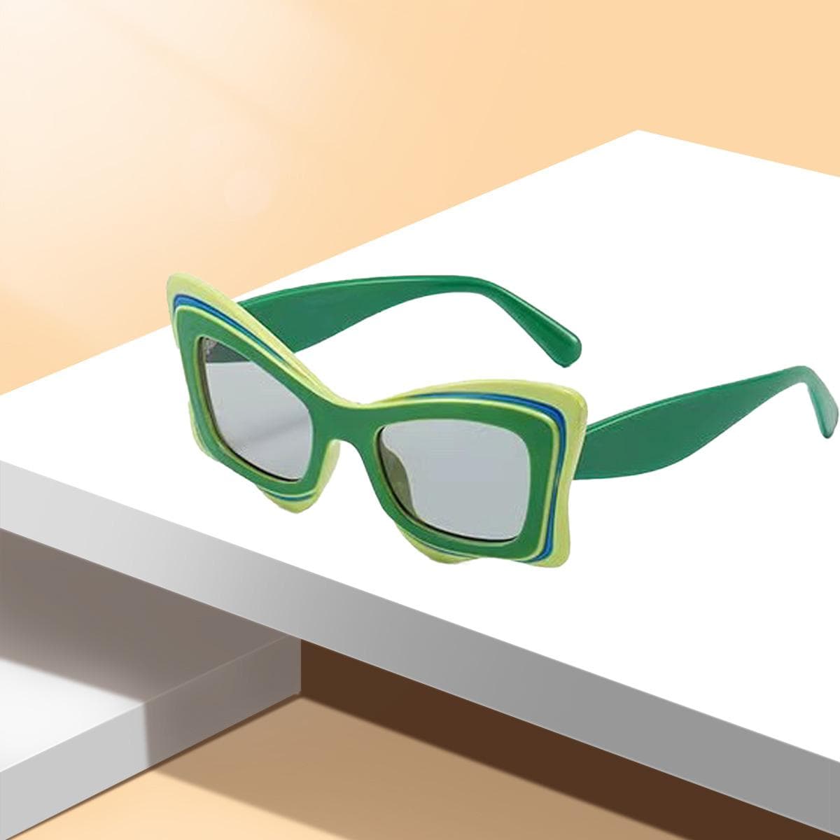 Butterfly Shaped Geometric Sunglasses for Women Retro Punk Shades with Colored Lenses UV400 Protection Female Sun Glasses