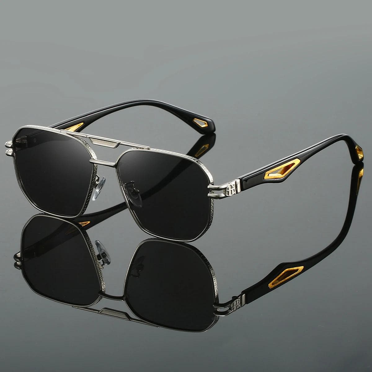 Vintage Square Sunglasses Men Classic Double Bridge Gradient Shades Trendy Retro Designer Anti Glare Eyewear 1PC