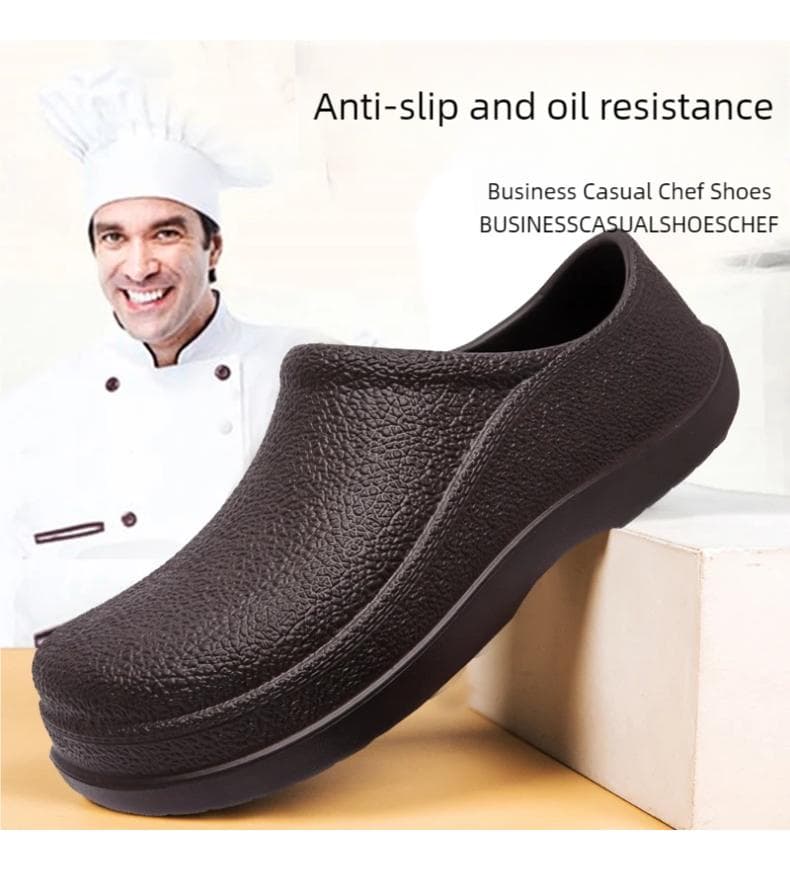 Chef work shoes four seasonal men's anti slip waterproof oil resistant soft soled chef shoes casual lightweight leather shoes 45