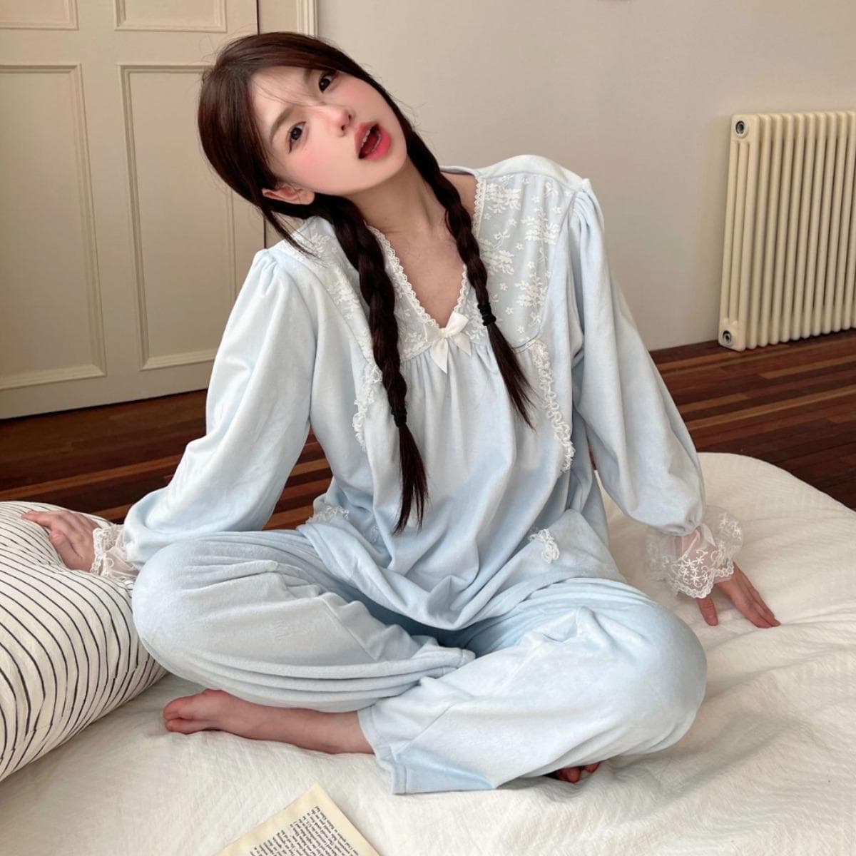 Warm 2PCS Pajamas Women's Sweet Lace Pyjamas Suit Soft Island Velvet Plush Nightwear Cute Princess Style Home Clothes Sleepwear XL blue
