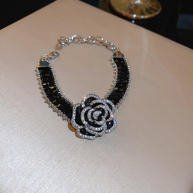 Blac Inlaid Rhinestone Mountainous Tea Flower Crystal Bracelet for Women New Luxury High Grade Bracelets Fashion Handpiece black
