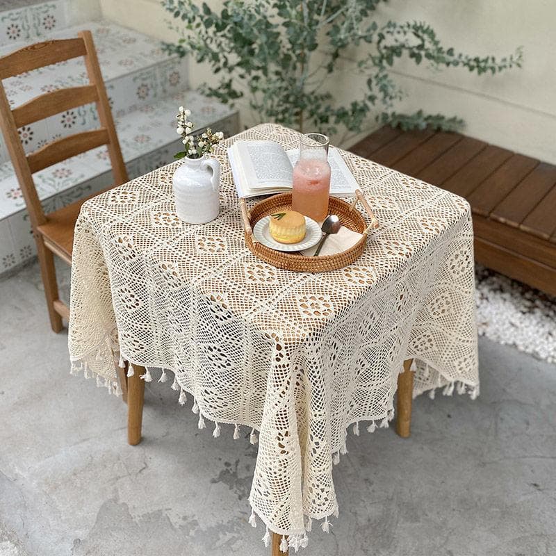 Hollow Crochet Lace Tablecloth Beige Cotton Thread Knitted Plaid Dining Table Cloth Fringed Circular Square Desktop Cover 80x80cm 1pcs