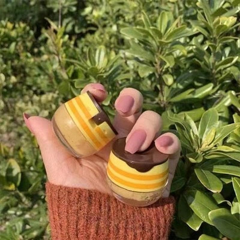 Propolis Moisturizing Lip Mask Sleep Lip Balm Nourishing Anti-wrinkle Lip Care Anti-cracking Unisex With Brush Lip Care ZKStar ZH yellow