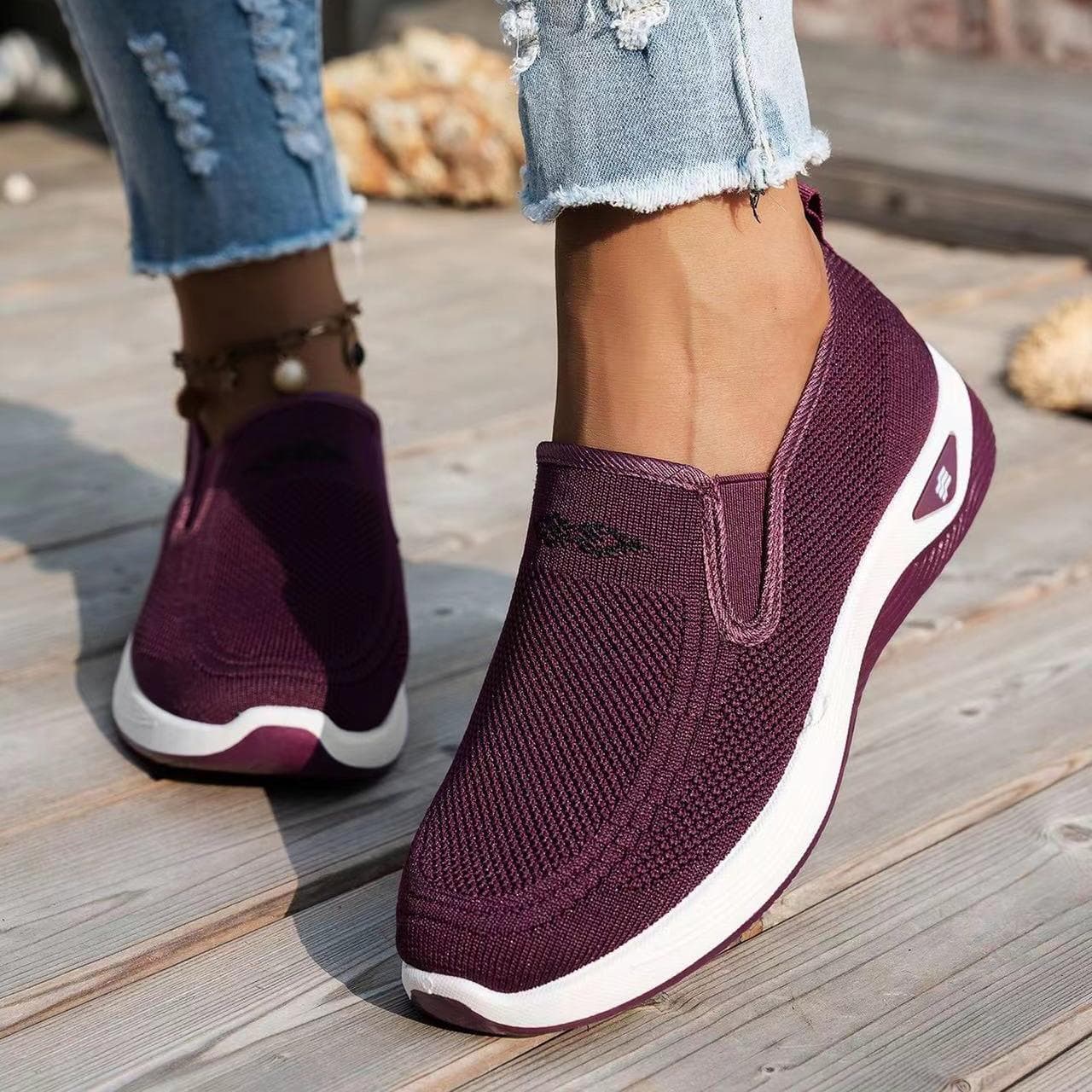 Women's Breathable Knit Slip-On Sneakers Lightweight, Comfortable Walking Shoes for All-Season Casual Outdoor Activities 40 purple