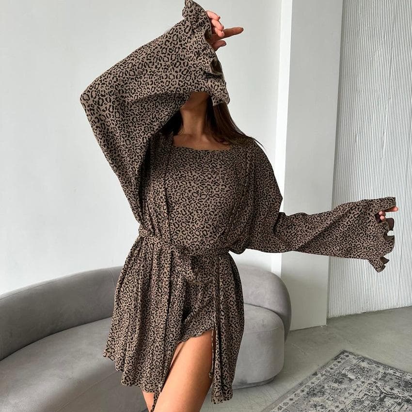 Summer Cool Leopard Print Long Sleeved Nightgown, Suspender Shorts, Three Piece Set Knitted Home Clothes for Women L