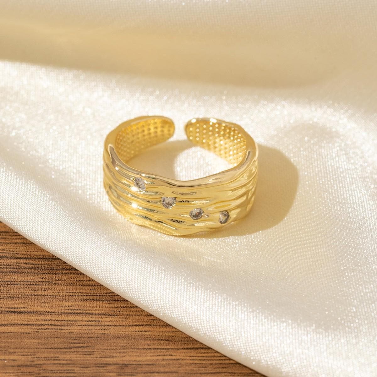 Kajia LOVE Classic Ribbed Star Ring: Women's Copper-Zircon, Thick Gold-Plated, Wide/Narrow Versions Available. Adjustable Open
