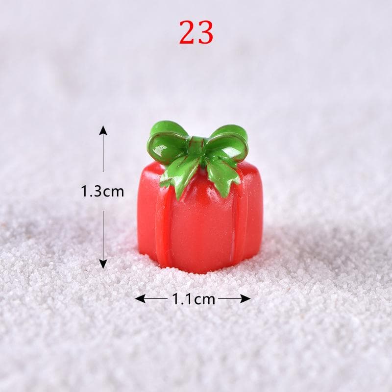 1PC Gifts Santa Claus Miniatures Christmas Tree Resin Figurines Snowman Fairy Garden Decor