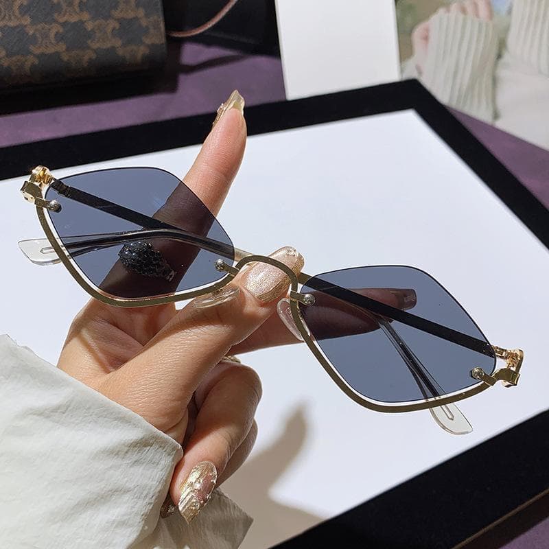 Fashion Half Frame Metal Sunglasses Luxury Small Frame Women Summer Beach Street Photography
