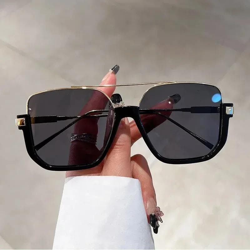 Retro Pilot Metal Sunglasses Korean Style Women Square Shades Trendy Ins Popular Brand UV400 Sun Glasses Fashion