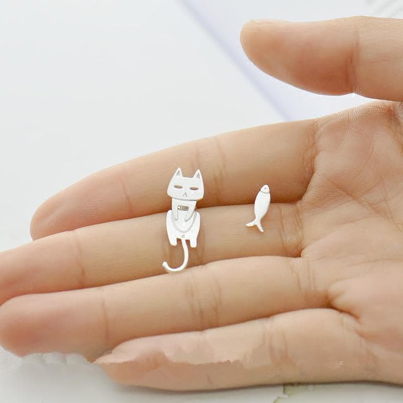 1 Pair Asymmetric Cat Fish Stud Earrings For Women Gift Fashion Earrings Jewelry Gift silver
