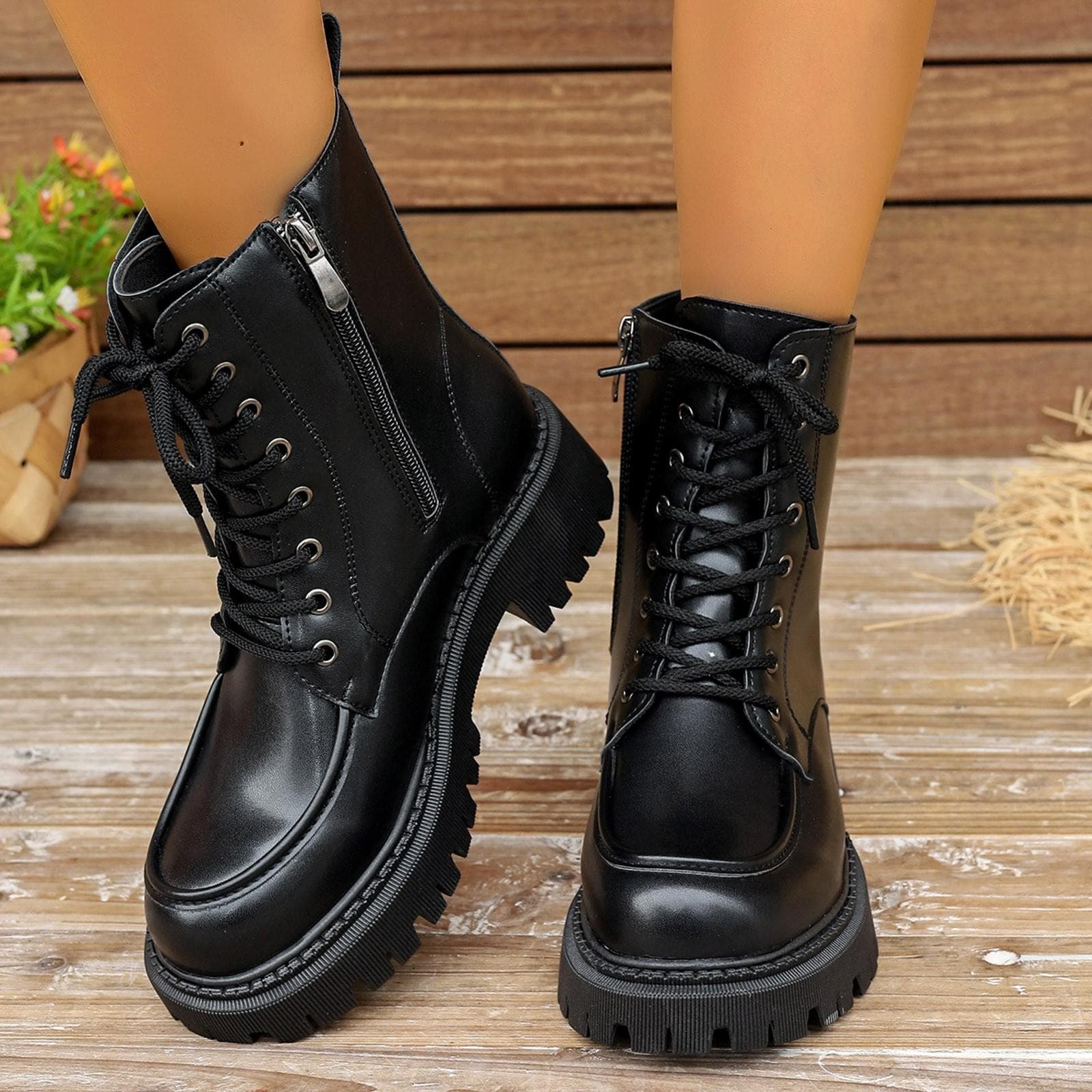 Size 42 Autumn Winter Platform Ankle Boots Women Thick Sole Pu Leather Biker Boots Woman Short Plush Lace-Up Shoes Female 42 black