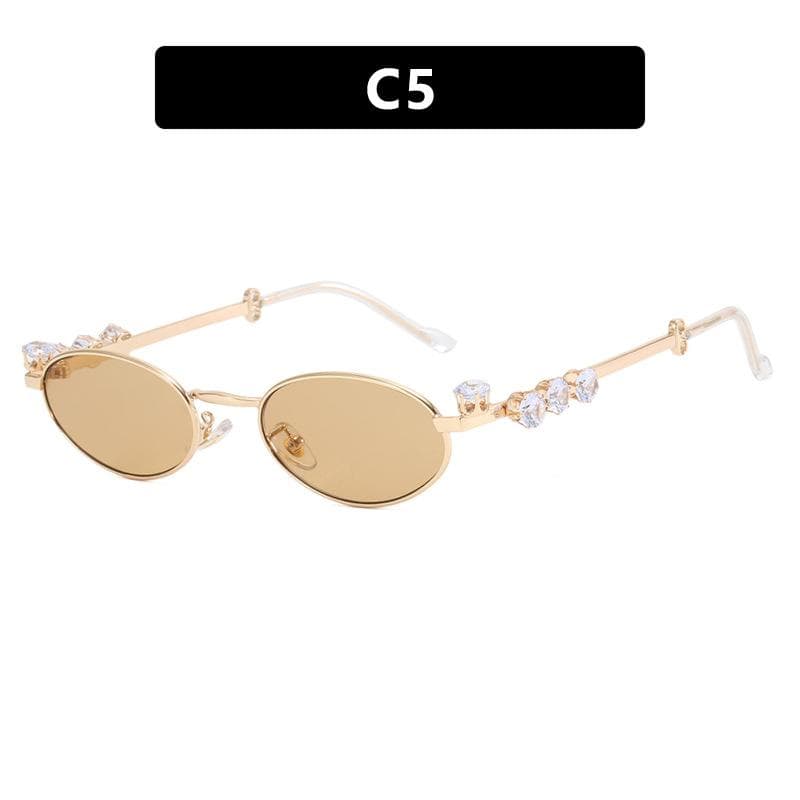 Diamond Encrusted Oval Sunglasses Metal Frame Advanced Natural Looking Flat Light Glasses Stylish