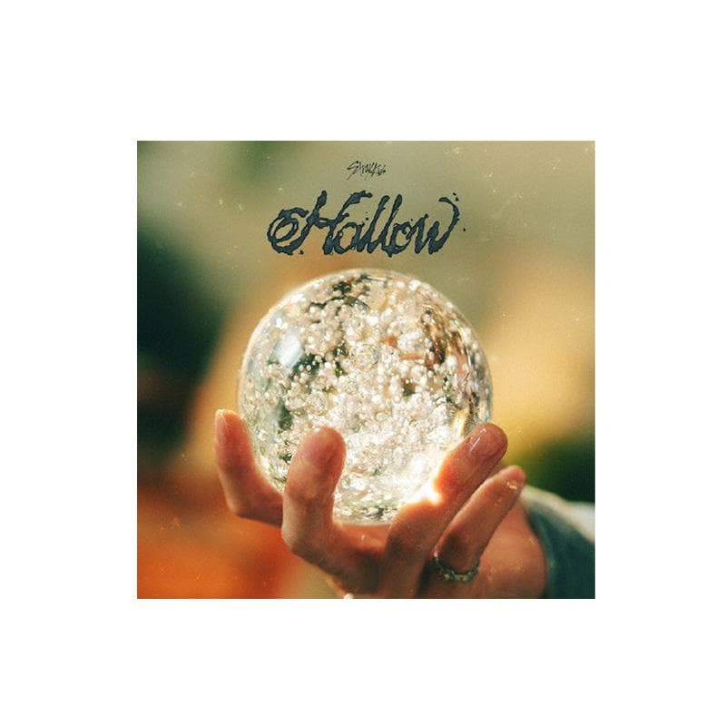 Stray Kids β Hollow (Japan Edition | 4 Versions) Standerd (NoBenefit)