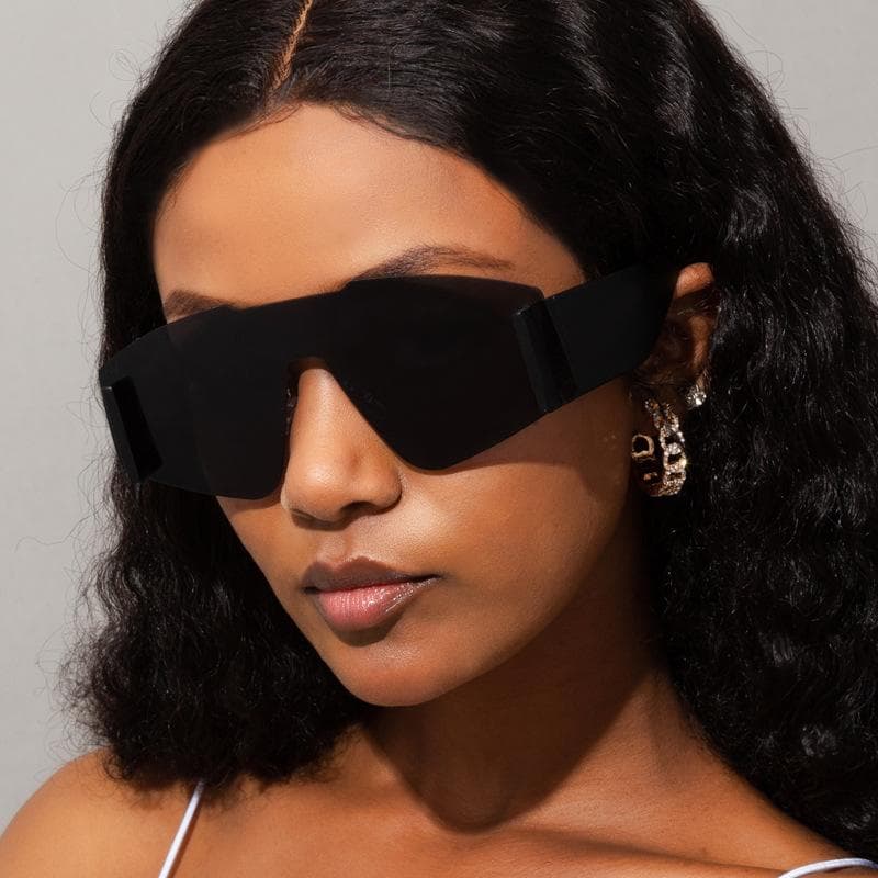 New One-Piece Big Frame Sunglasses Fashion Women Oversized UV400 Driving Goggles Frameless Catwalk only 1 sunglasses