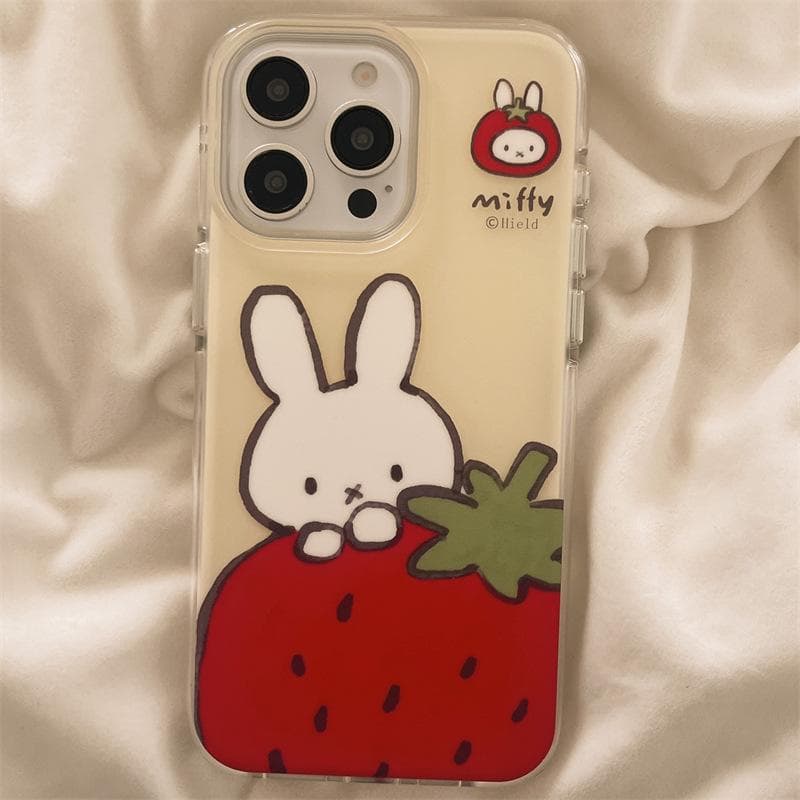 Japanese and Korean Cartoon Strawberry Hanging Decoration Suitable for Apple 16 Mobile Phone Case IPhone 15 Promax14 Mifee Rabbit 13 iPhone XSMAX