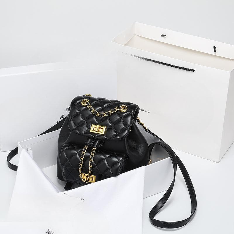 Women's Foreskin Diamond Backpack for Women In Summer Fashion High-end Chain Bag Small Backpack black