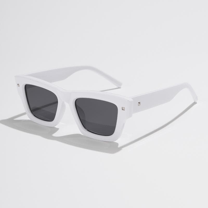 Luxury Designer Pink Square Sunglasses Women Small Full Frame Gradient Lens UV400 Vintage Eyewear show as picture
