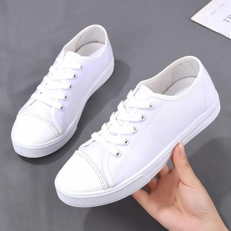 Men's Summer Solid Color Breathable Slippers Casual Shoes Hollow Sandals Men's Large Anti-slip Sandals Soft Sole Roman Shoes 38 white