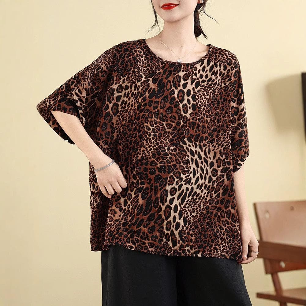 Large Size Cotton Literary Retro Leopard Print Bat Top for Women's Summer Short-sleeved New Loose T-shirt To Make You Look Slim and Bottom 3XL brown