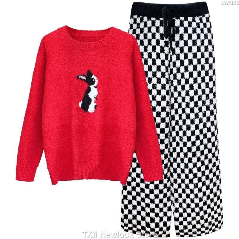 Sweet Tulip Autumn and Winter Home Clothes Feather Yarn Soft Pajamas Women's Winter Age-reducing Temperament Thickened Warm Suit One Size
