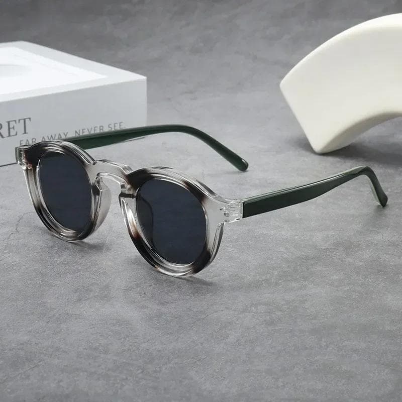 New Retro Round Small Frame Sunglasses Fashionable UV Resistant for Men Women Outdoor Blackout Glasses