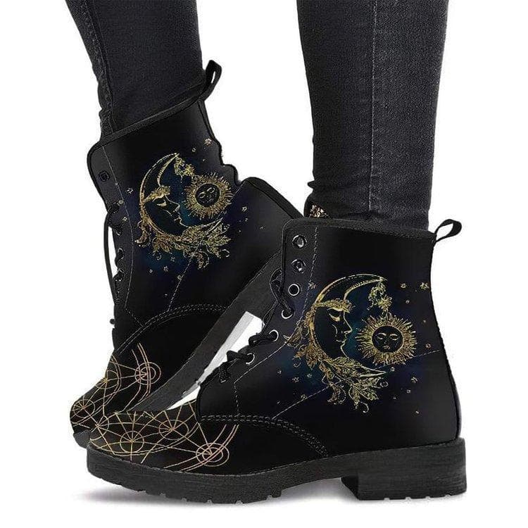 Gothic Printed Women Boots New Autumn Winter Large Size Leather Boots Women Shoes Fashion Lace Up Platform Boots Halloween Shoes 40