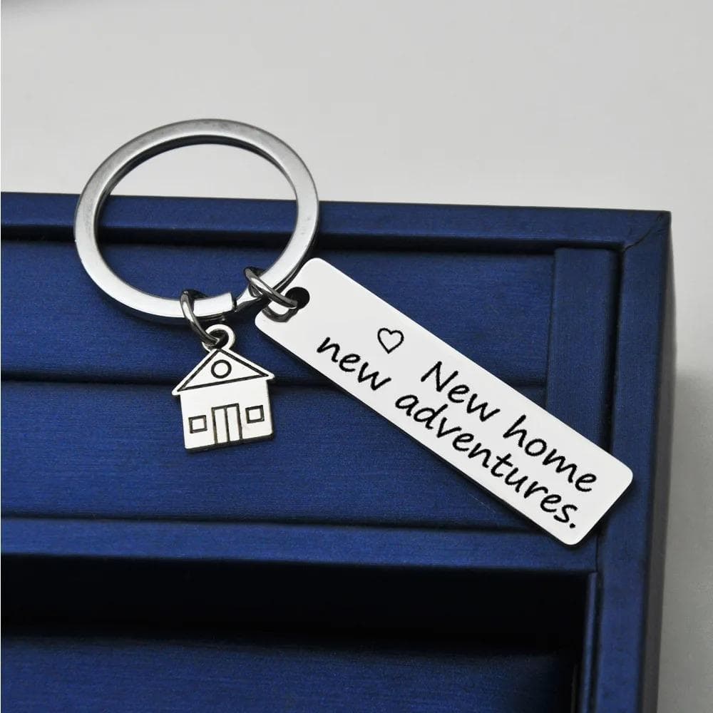 Stainless Steel Key Chain Housewarming Key Ring Exquisite Keychain Metal Keyring Fashion Decoration Gift 10x40MM