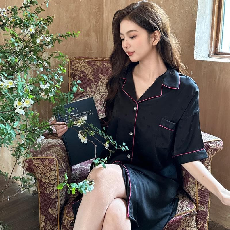 Loose Ice Silk Pajamas for Women Summer Short-sleeved Jacquard Casual Shirt Loose Simple Satin Pajamas XL