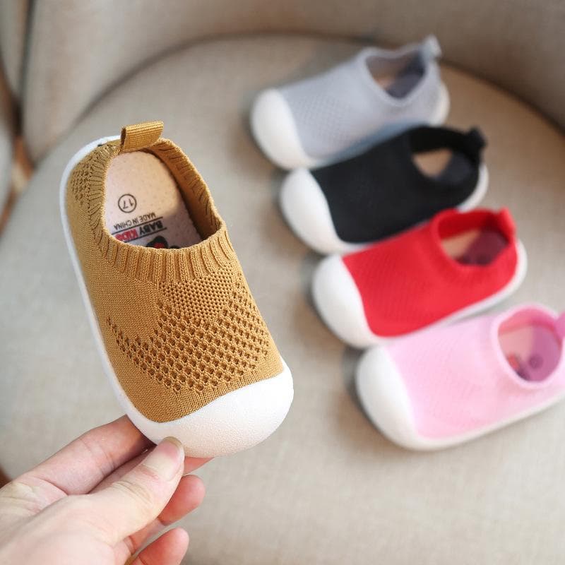 2022 Spring and Autumn New Baby Toddler Shoes Baby Soft Sole Indoor Shoes Breathable Fly Knitted 17 Size (53.4mm / 2.1in)