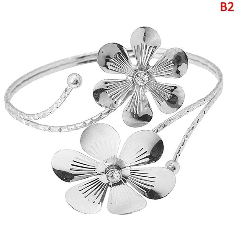Bohemian Leaf Charm Upper Bracelet Arm Chain Metal Hollow Out Leaf Armband Retro Arm Cuff Bangle Body Bracelets silver