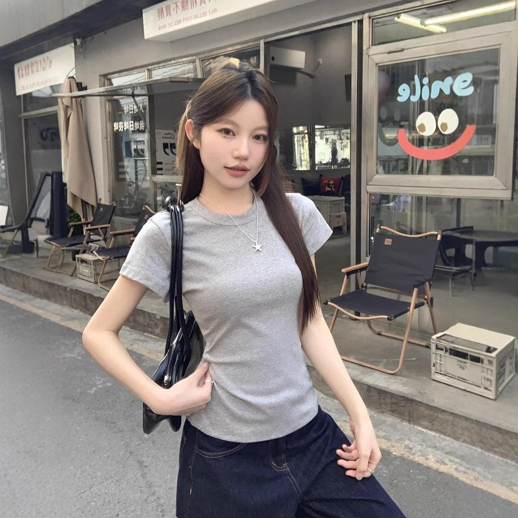 Simple Solid Color Front Shoulder Short-sleeved T-shirt for Women In Summer New Round Neck Slim Small Short Base Top XL grey
