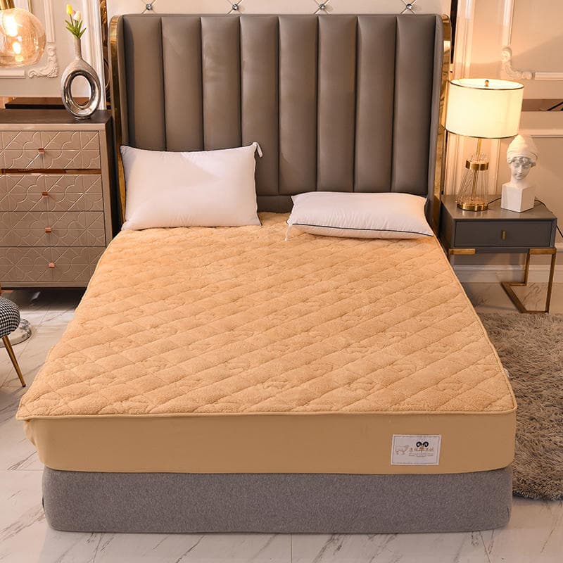 Super Soft Plush Quilted Mattress Cover Thicken Lambswool Quick Warm Mattress Protector Cover Solid Color Anti-Mite Bed Cover 90x200x30cm
