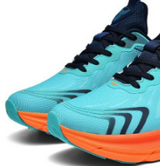 2025 Spring Men's Lightweight Mesh Running Shoes - Casual and Fashionable Size 45